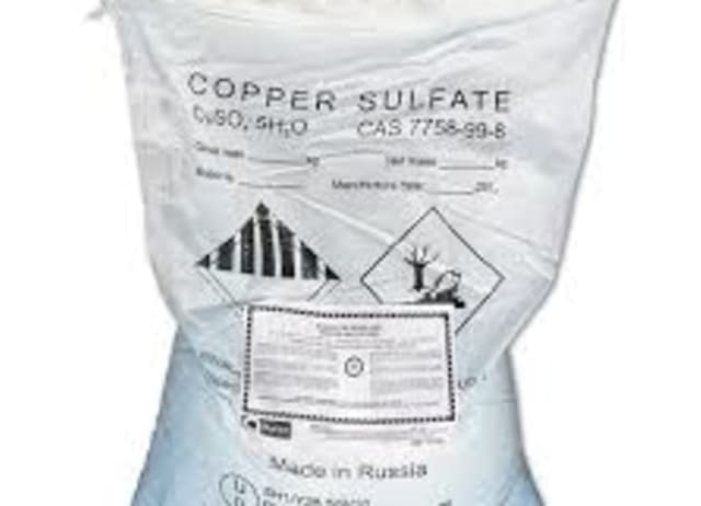 Copper sulfate in a 25 kg bag