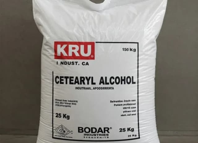 25 kg bag of Cetearyl Alcohol
